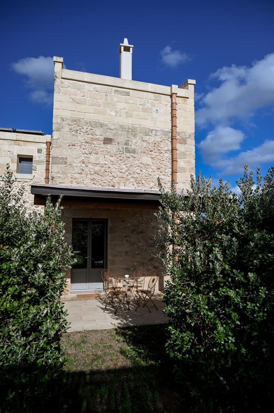 Property building, Day