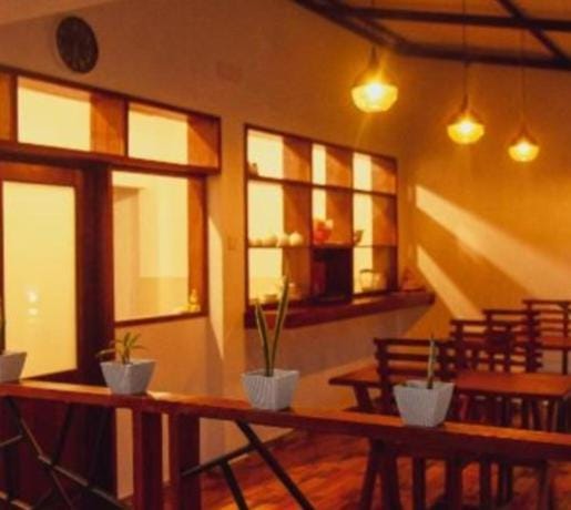 White Ancient Villa Hotel in Uva Province, Sri Lanka