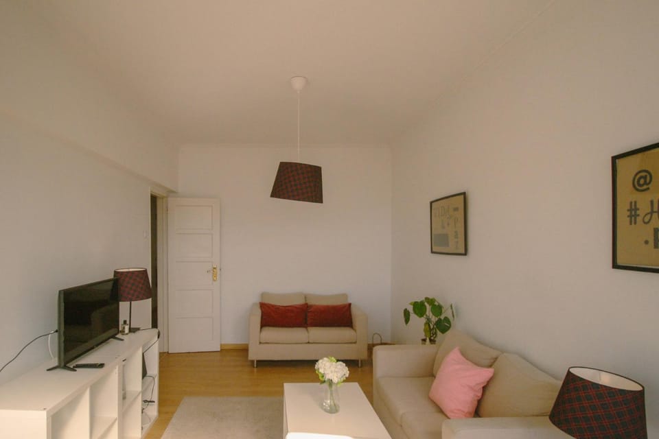Queluz Apartment Bed and Breakfast in Lisbon District