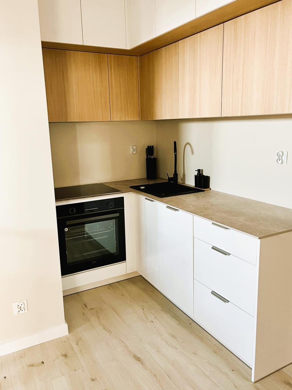 Kitchen or kitchenette, stove