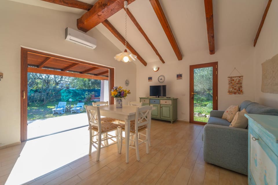 Profumo di Sardegna Villa in Porto Istana