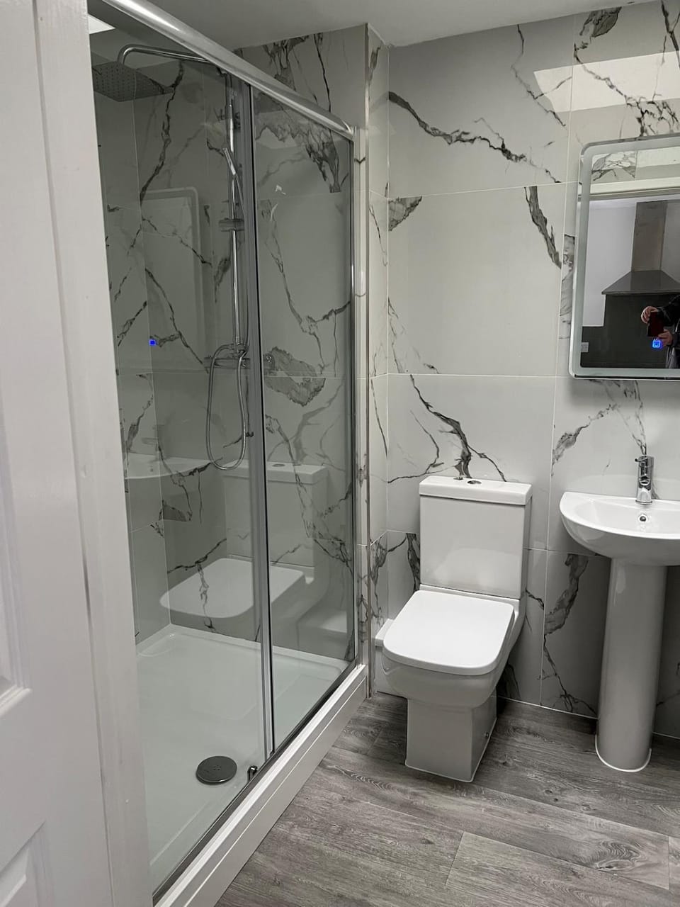 Fun 7 holidays entire flat Apartment in South Cambridgeshire District