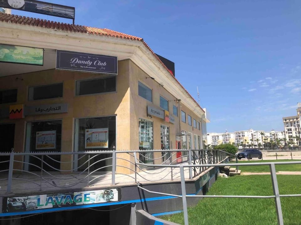 Sea view apartment with parking Apartment in Tangier