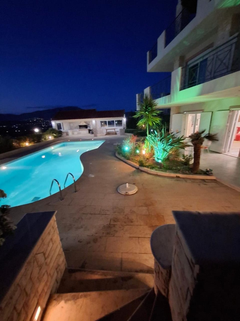 Night, Balcony/Terrace, Pool view, Swimming pool, Swimming pool