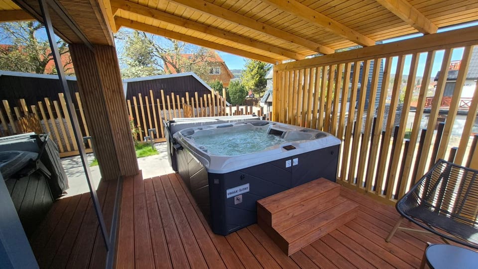 LUNA Luxury Apartments - Adults Only - sauna, jacuzzi Apartment in Lower Silesian Voivodeship
