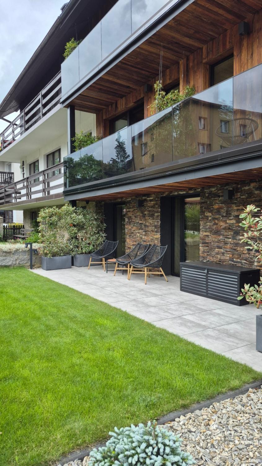 LUNA Luxury Apartments - Adults Only - sauna, jacuzzi Apartment in Lower Silesian Voivodeship