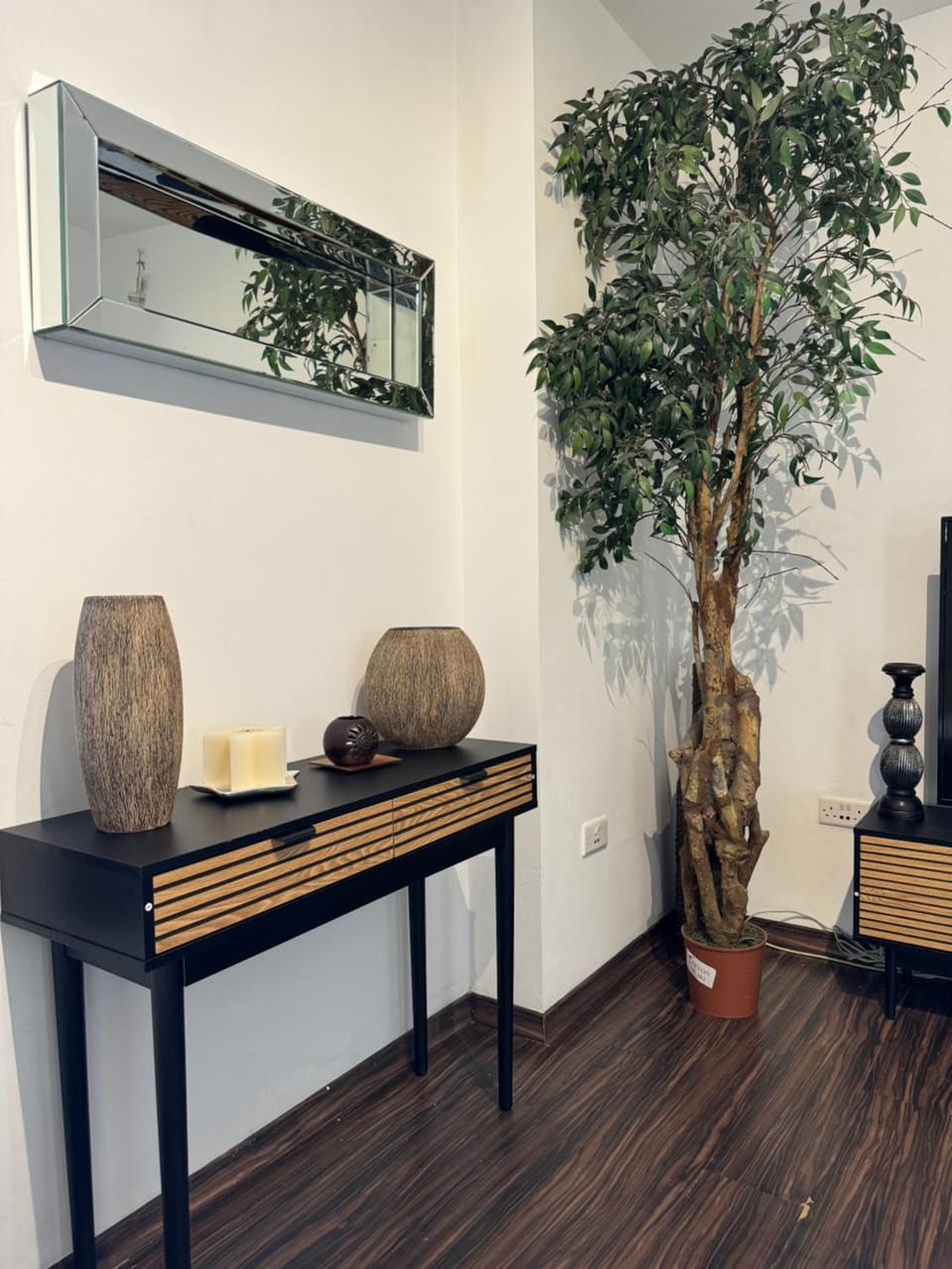 Modern Stay with Large Balcony in Spinola Apartment in Saint Julians