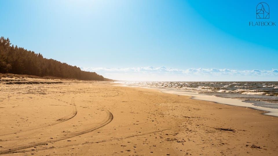 Nearby landmark, Beach