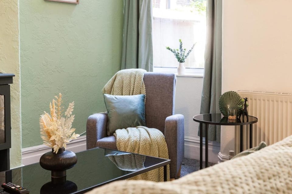 Professional Home in Manchester House in Manchester