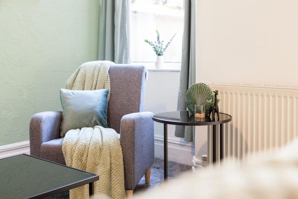 Professional Home in Manchester House in Manchester