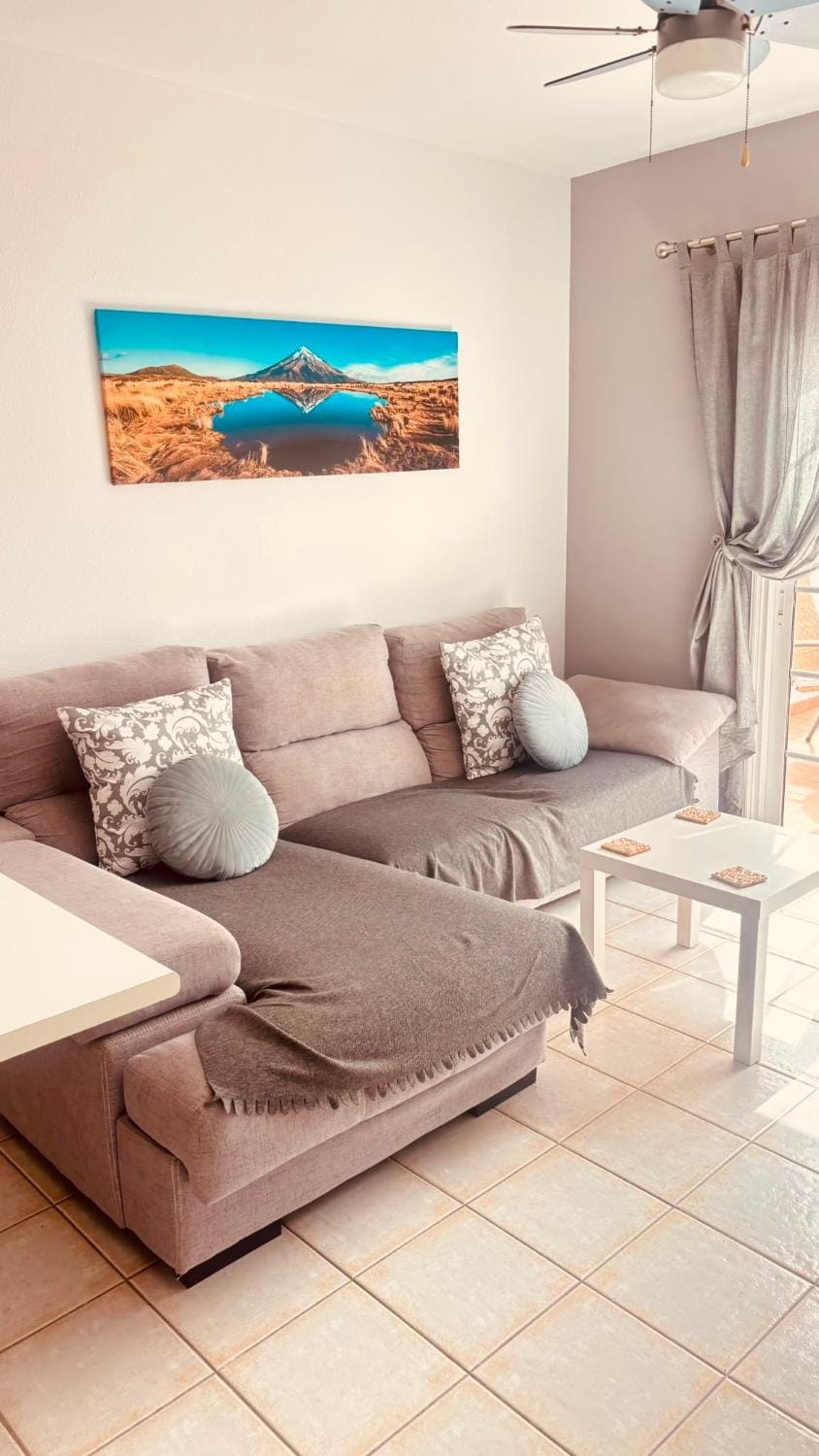 Beautiful apartment on el mirador los cristianos Apartment in Los Cristianos