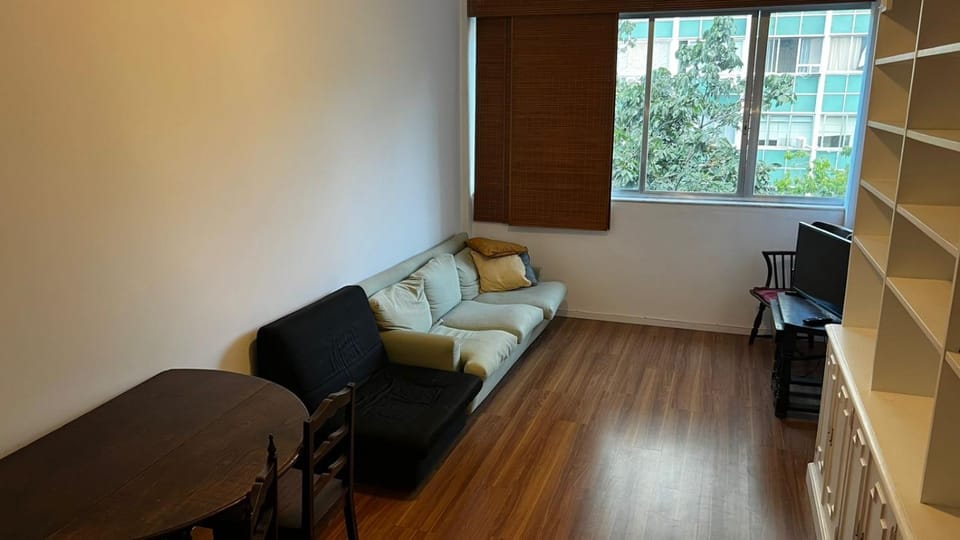 Apto 1 quarto - Leblon Apartment in Rio de Janeiro