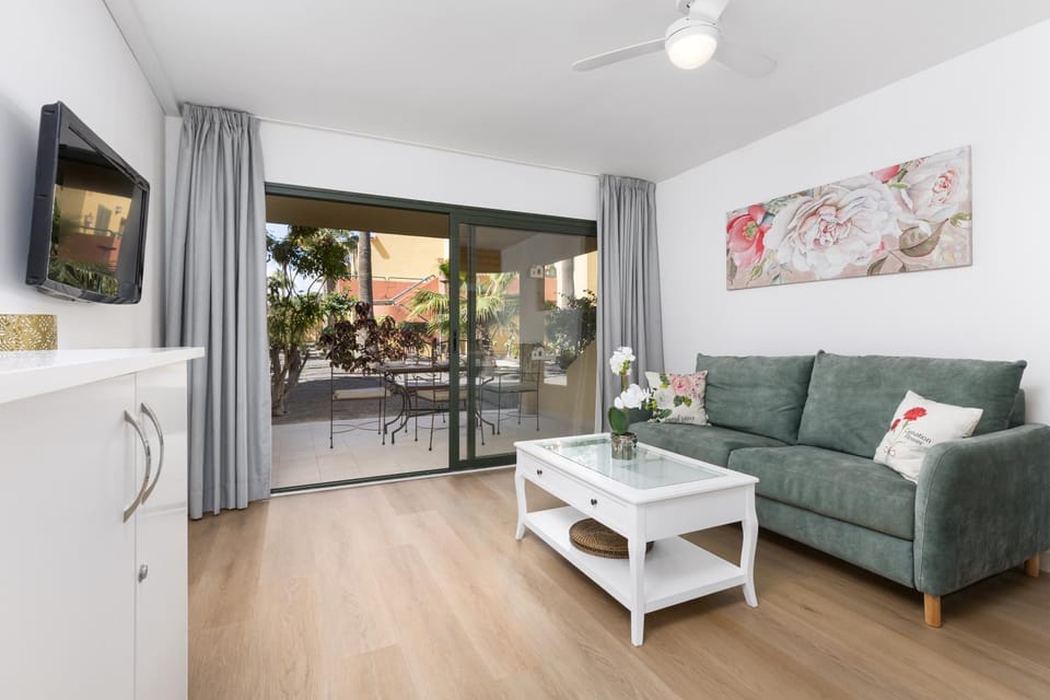 Home2Book Zen Oasis Apt Pool & Terrace, Corralejo Apartment in Corralejo