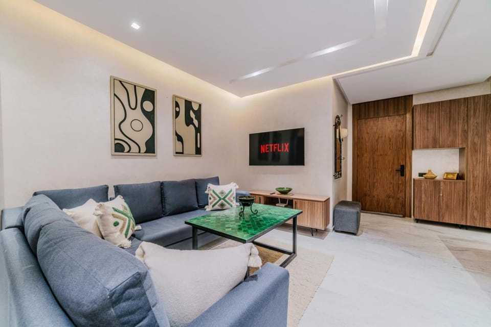 Charming Apartment in Hyper Center Modernity Apartment in Marrakesh