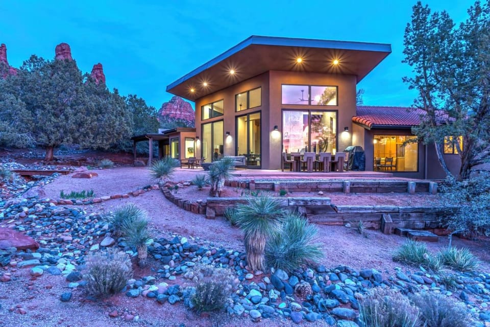 Perfect Chapel Home with Incredible Views and Private Swim Spa House in Sedona