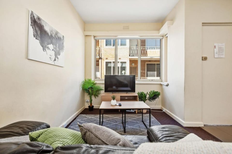 Domi Rentals - The Carlisle Street Apartments Apartment in Melbourne