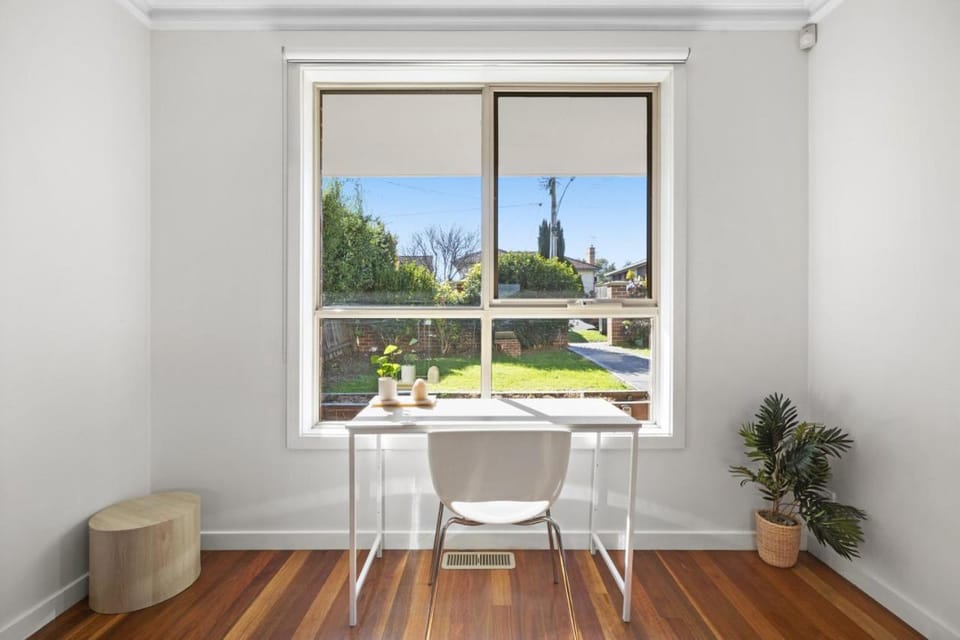 Domi Rentals - The Margaret Home House in City of Monash