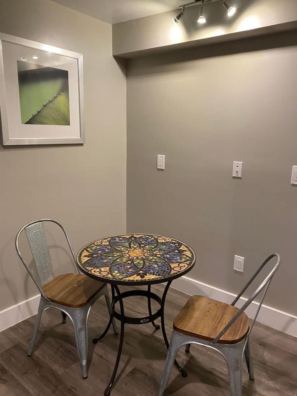 Cle Suites 3BR 2BA 5 min Walk to Cle Clinic Unit 2 Apartment in Cleveland Heights