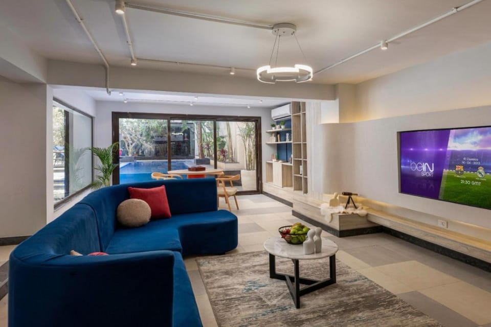 Communal lounge/ TV room, TV and multimedia, Seating area
