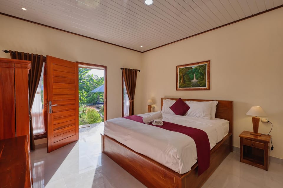 Bed, View (from property/room), Bedroom, towels