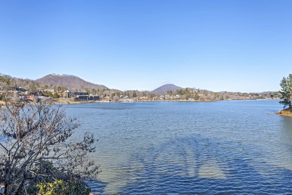 Sara's Place House in Lake Junaluska