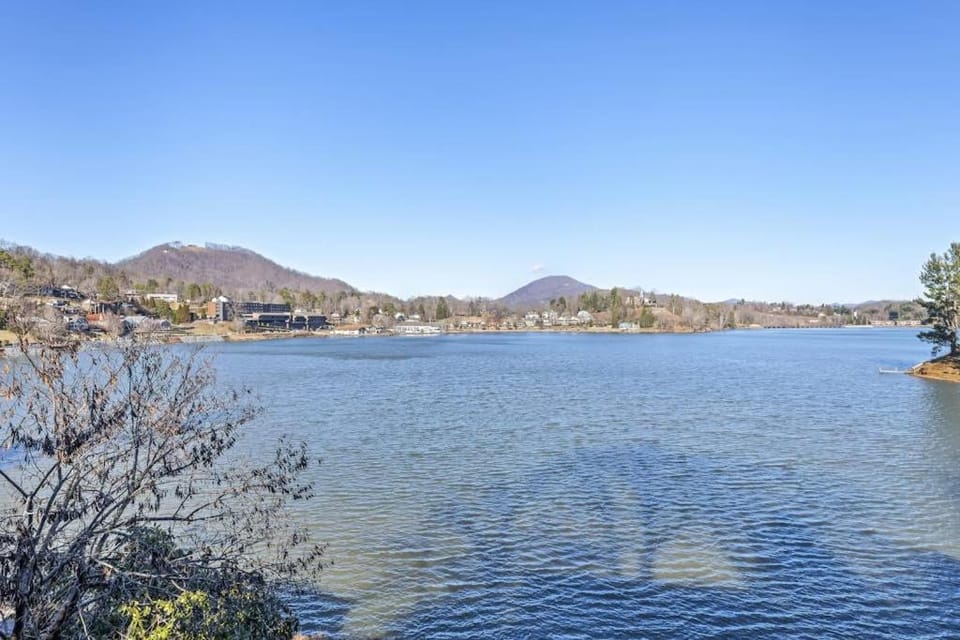 Sara's Place House in Lake Junaluska