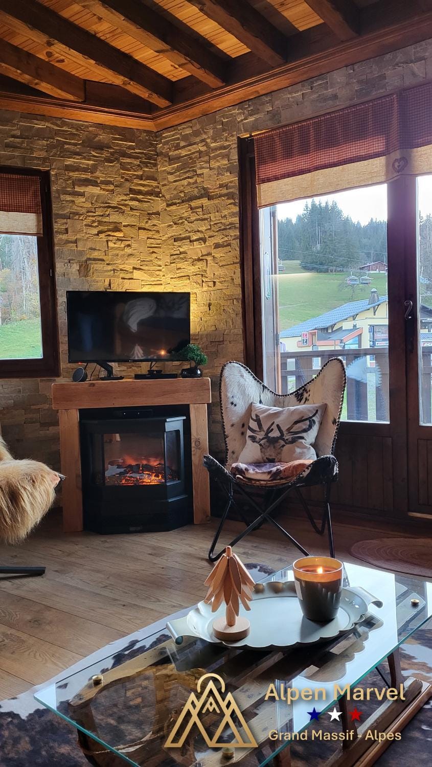 TV and multimedia, View (from property/room), Living room, fireplace