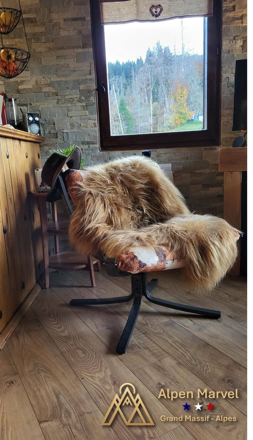 Living room, Garden view