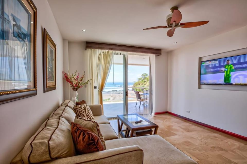 Breakwater Point 603 Apartment in Jaco
