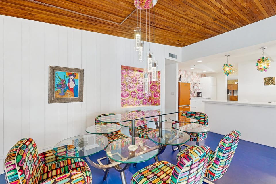 Lounge Poolside: Scottsdale Gem w/ Game Room! House in Scottsdale