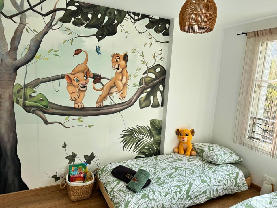 Photo of the whole room