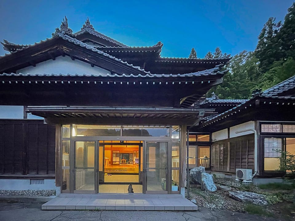 白華の家 House of Hakka秋田駅秋田空港への送迎可能 Bed and Breakfast in Japan
