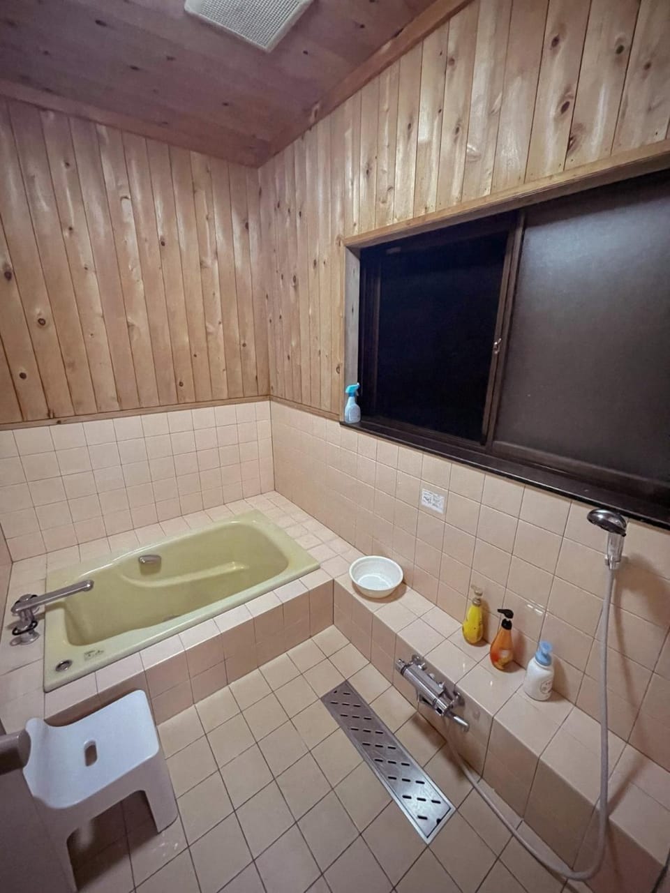白華の家 House of Hakka秋田駅秋田空港への送迎可能 Bed and Breakfast in Japan