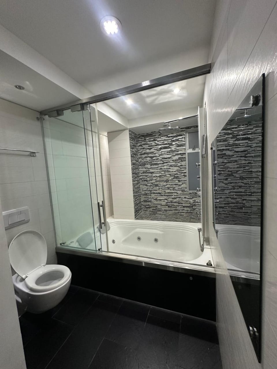 Bathroom, Bath