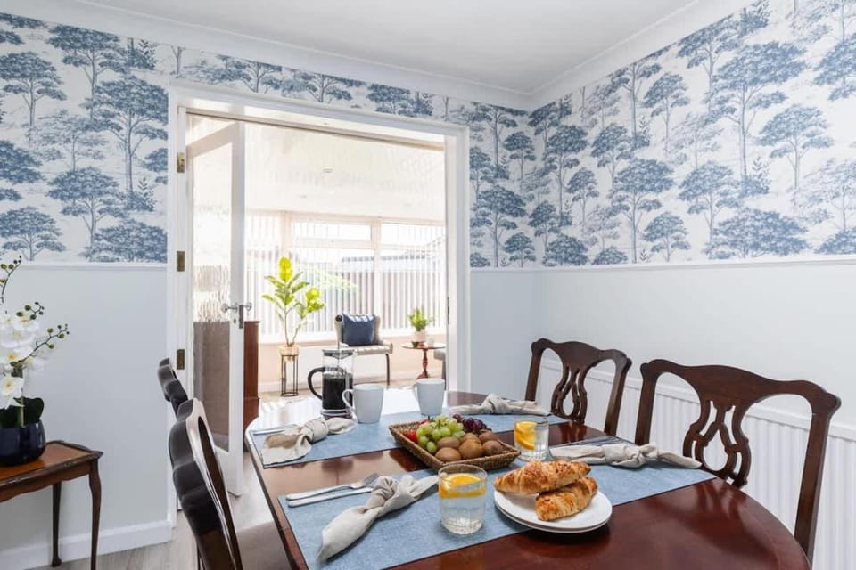 Coastal Village Hideaway Village Retreat Sleeps 4 House in England