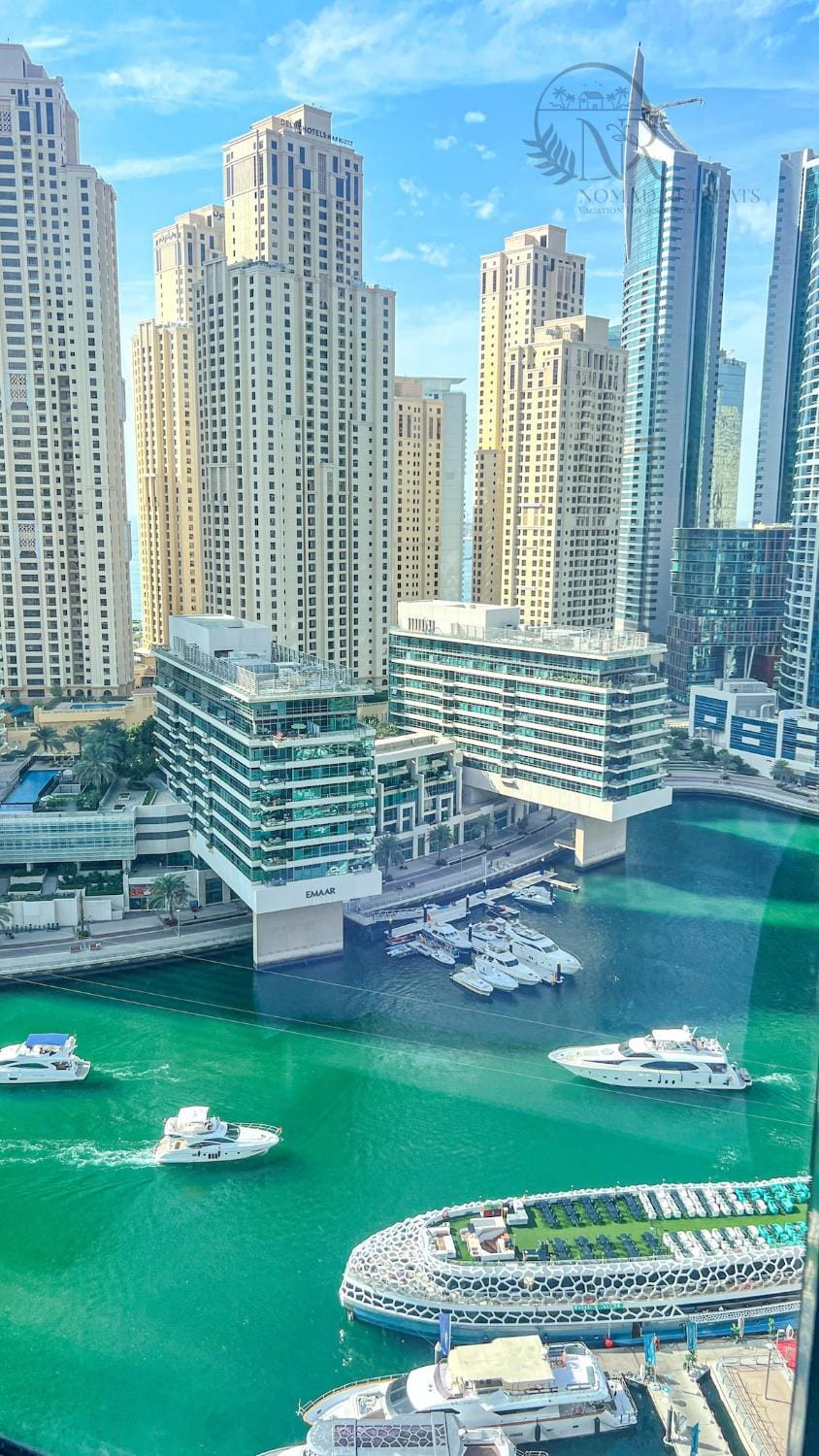 Nomad Retreats- Silverene tower Marina view Apartment in Dubai