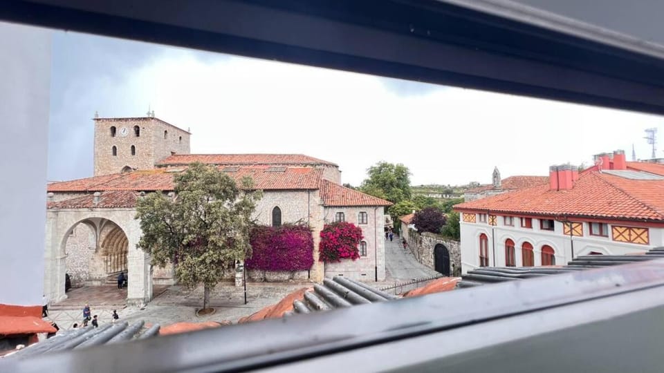 Property building, City view