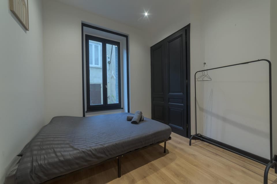 Bed, Photo of the whole room, Bedroom, towels, wardrobe