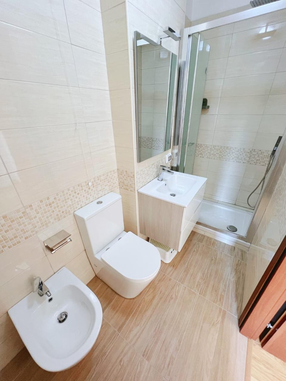 Shower, Toilet, Bathroom, bidet