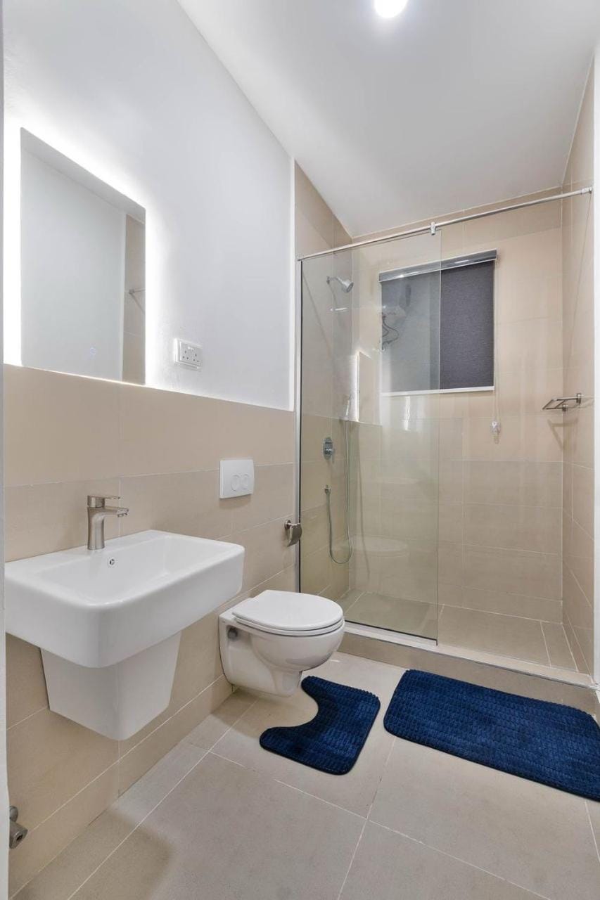Luxury 2 bedroom with water view phase 1 Apartment in Lagos, Nigeria