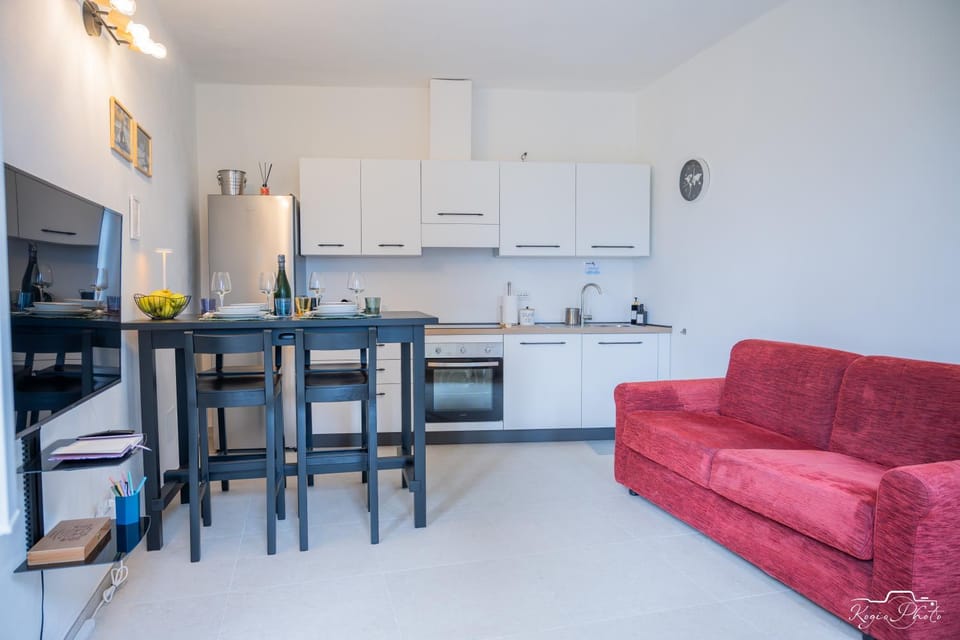 Living room, Dining area, kitchen