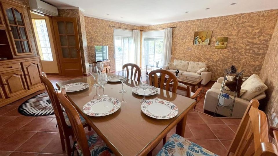 Villa LaMora playa, Tamarit House in Tarragonès