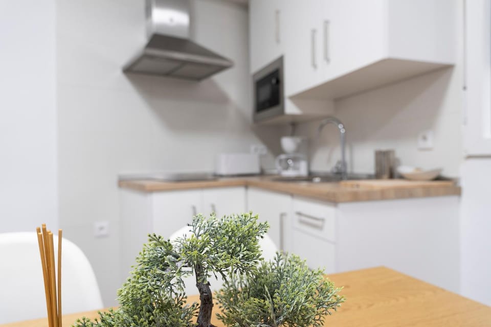 Property building, Kitchen or kitchenette, Living room