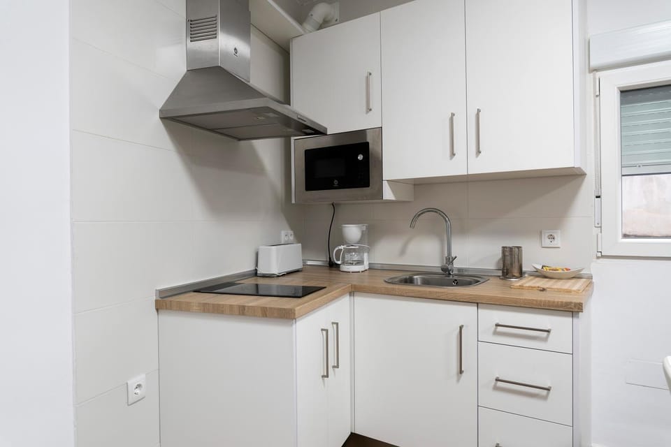 Kitchen or kitchenette, Living room