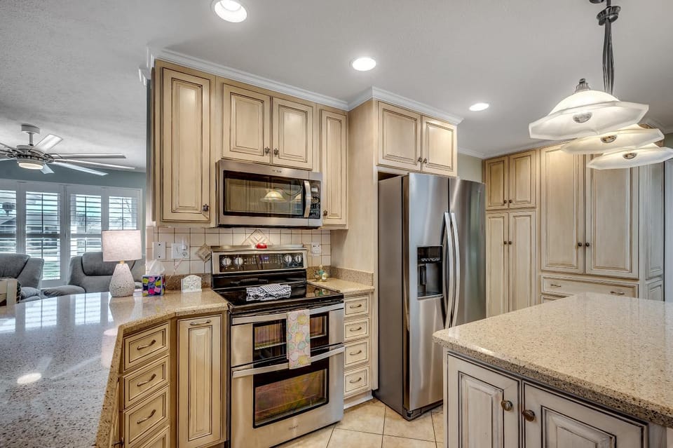Tipsy Turtle Pet Friendly Family House House in North Myrtle Beach