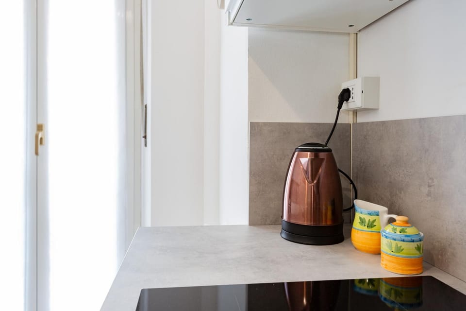 Coffee/tea facilities, Kitchen or kitchenette
