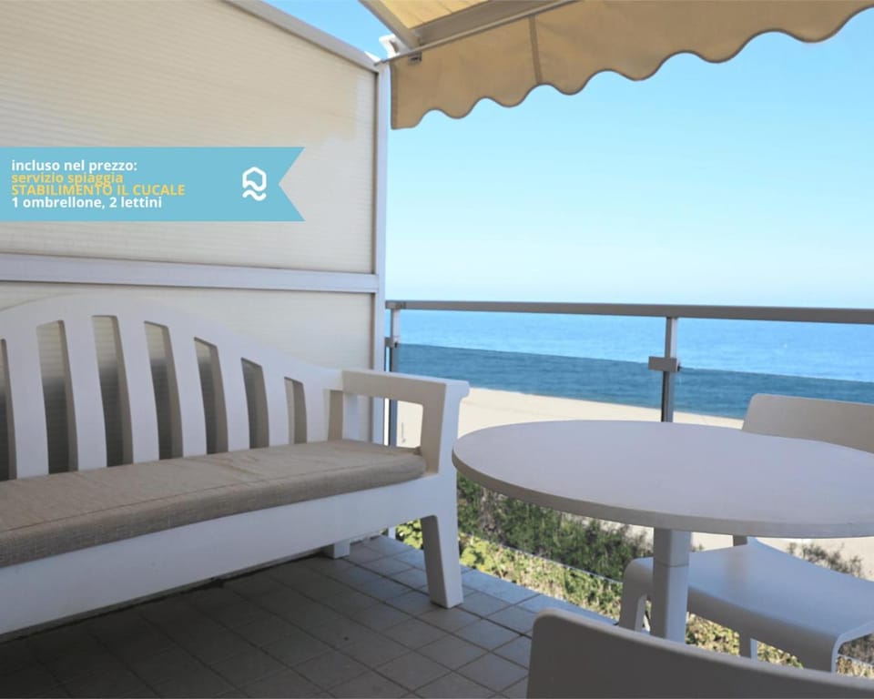 M431 - Marcelli, nuovo bilocale in centro fronte mare Apartment in Marcelli