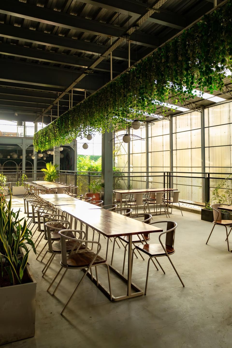 Restaurant/places to eat, Banquet/Function facilities