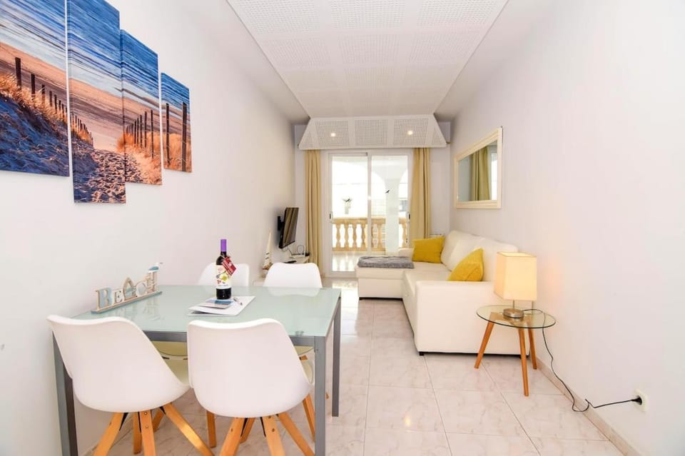 SES TAPERERES A -Apartament a 50 metres de la platja Apartment in Colònia de Sant Pere