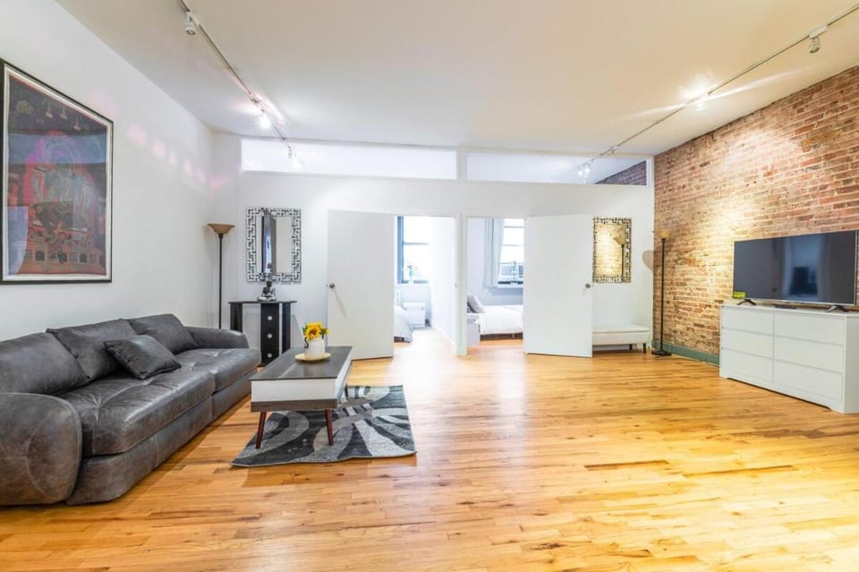 XL Prime Tribeca Furnished Loft, June To Aug 90 Days Stay Required Apartment in Lower Manhattan